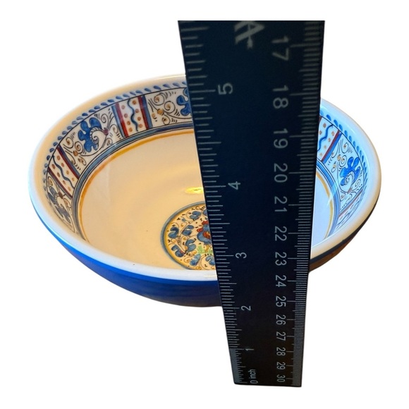 Rooster Blue Salad Bowl by Le Cadeaux 6” Diameter - Picture 5 of 8